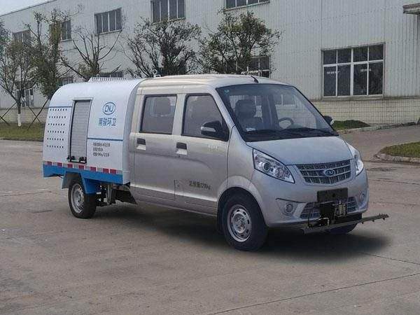 南骏牌NJP5022GSS30V洒水车