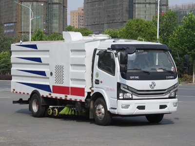 新东日牌YZR5120TXSE6洗扫车