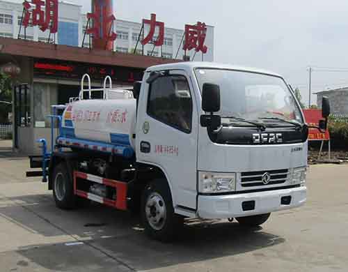 中汽力威牌HLW5042GSS6EQ洒水车