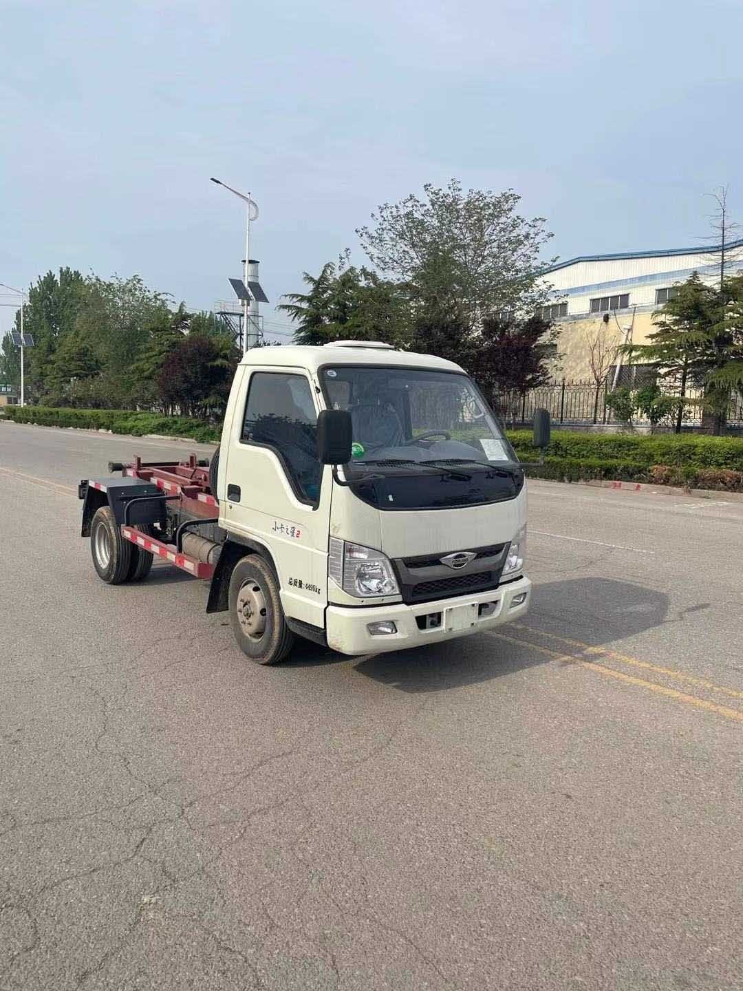 新鸥牌WVY5040ZXX-6A车厢可卸式垃圾车