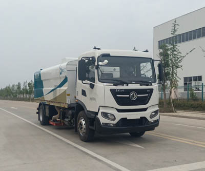 聚尘王牌HNY5188TXCD6吸尘车