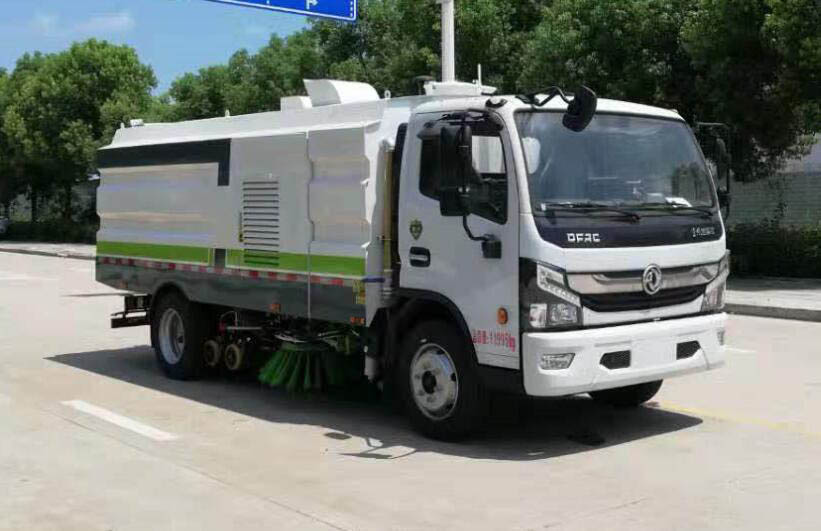 龙星汇牌HLV5121TXSEQ6洗扫车