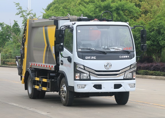 程力威牌CLW5070ZYS6KL压缩式垃圾车