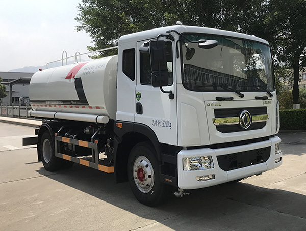 龙环牌FLM5167GSSDG6LH洒水车