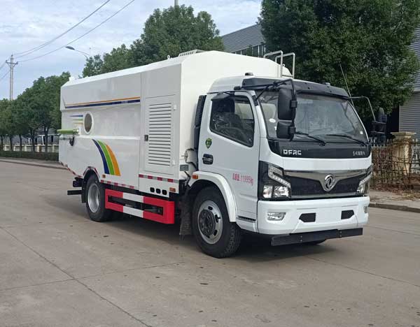 龙星汇牌HLV5121TXCEQ6吸尘车