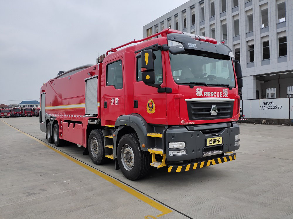 捷达消防牌SJD5380GXFPM180/SDA泡沫消防车